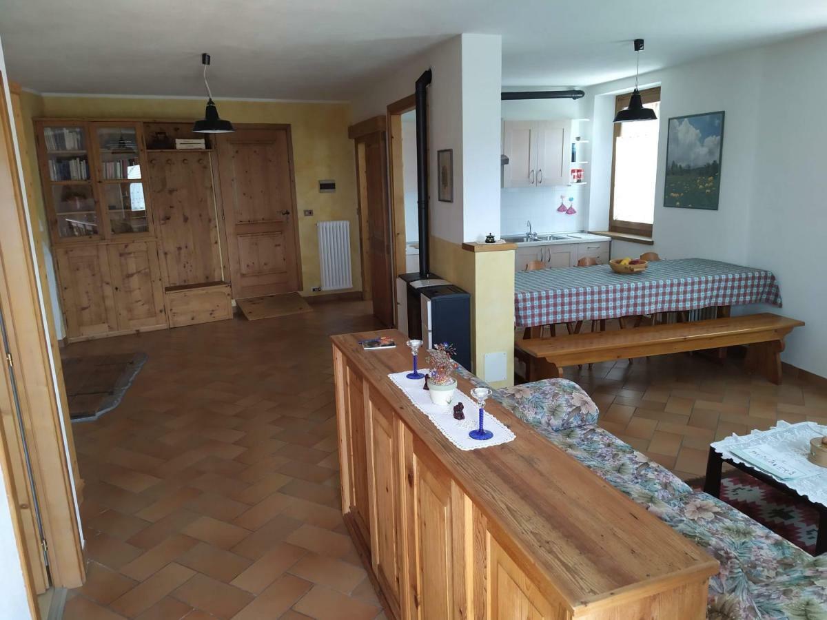 Casa Vacanze Fontana Coredo Bagian luar foto
